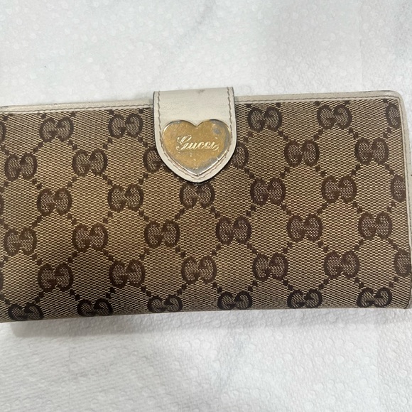 Gucci wallet - Picture 1 of 13